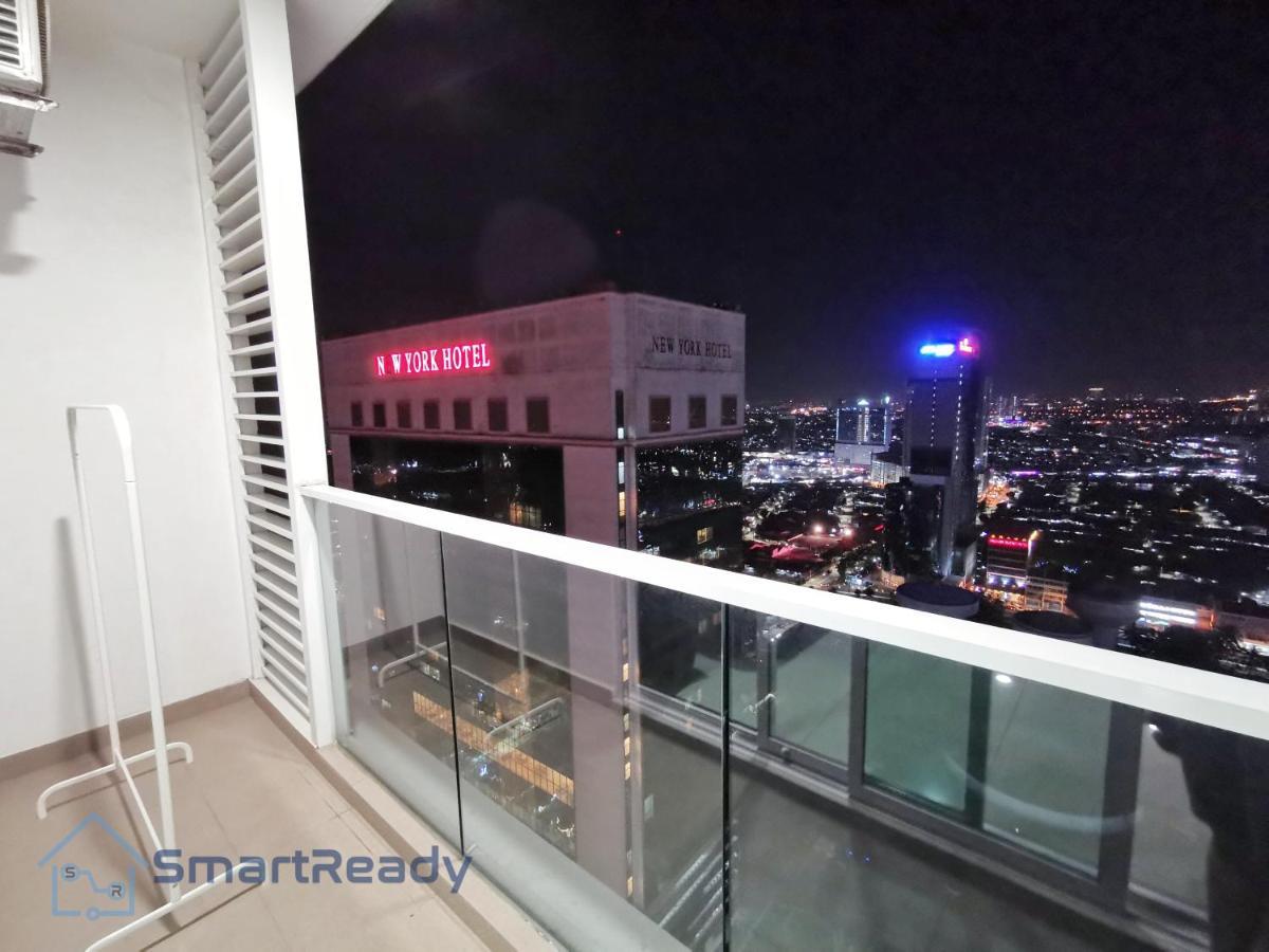 Twin Galaxy Suites By Sr Home 新山 外观 照片